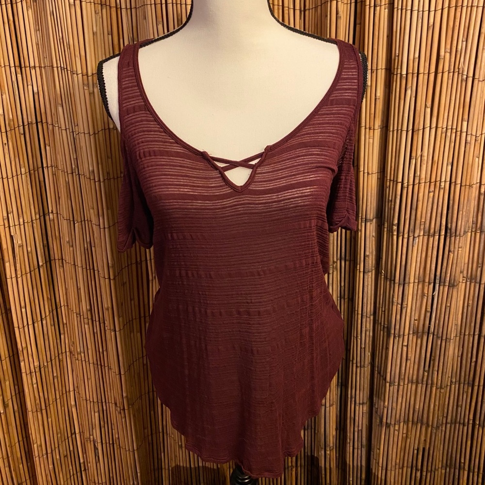 Rock and Republic Cold Shoulder Top